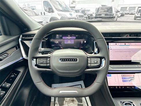 Used 2025 Jeep Wagoneer S Limited image 12
