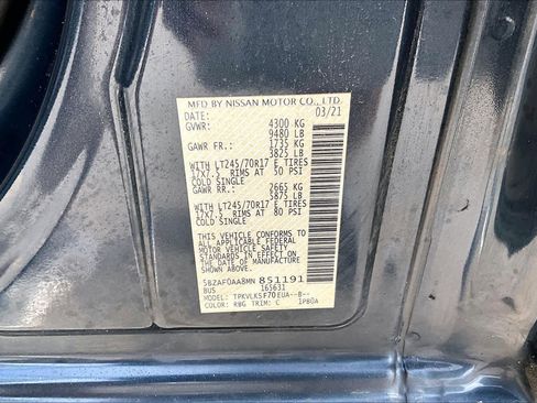 Used 2021 Nissan NV 3500 SL image 32