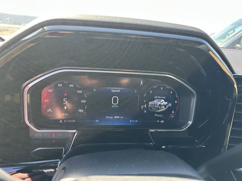 New 2026 Chevrolet Silverado 3500 LT w/ Convenience Package AWD/4WD image 16
