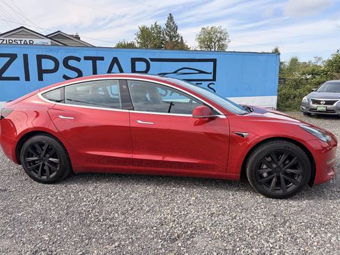 Used 2018 Tesla Model 3 Long Range AWD/4WD image 2