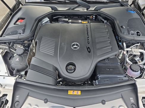 Certified 2022 Mercedes-Benz E 450 4MATIC Sedan image 30