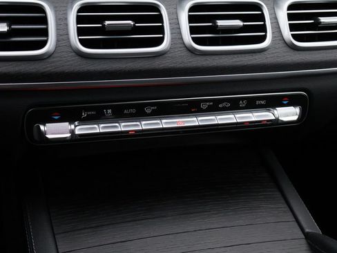 Certified 2025 Mercedes-Benz GLE 350 4MATIC image 19