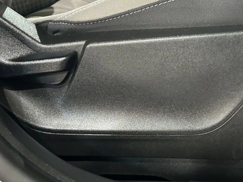 Used 2022 Ford Escape SE w/ Cold Weather Package FWD image 46