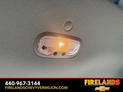 Used 2017 Chevrolet Express 3500 Extended image 24