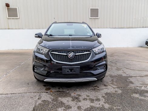 Used 2019 Buick Encore Preferred image 3