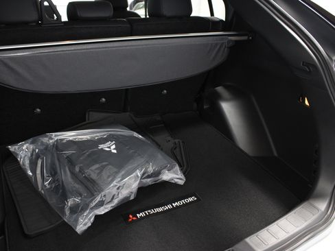 New 2026 Mitsubishi Eclipse Cross SE image 14