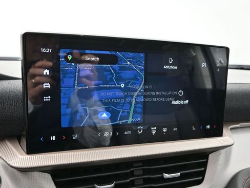 New 2025 Ford Explorer Active w/ Active Comfort Package image 16