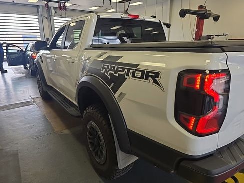 Used 2025 Ford Ranger Raptor AWD/4WD image 3