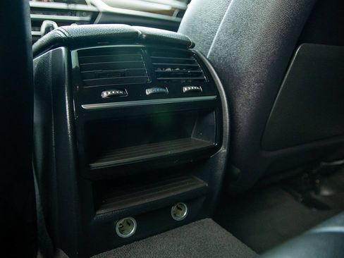 Used 2019 BMW 540i xDrive w/ M Sport Package AWD/4WD image 22