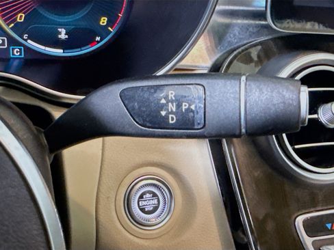 Used 2020 Mercedes-Benz C 300 Sedan w/ Premium Package image 20