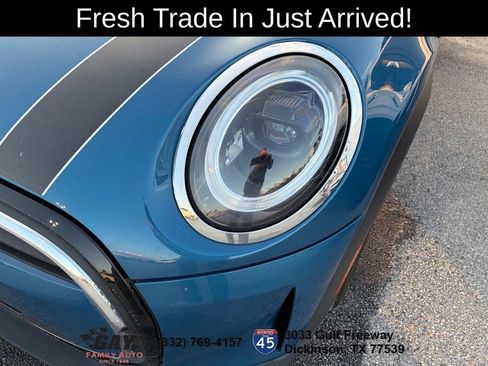 Used 2022 MINI Cooper 4-Door Hardtop FWD image 4