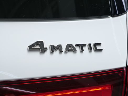 Certified 2025 Mercedes-Benz GLE 450e 4MATIC w/ AMG Line Exterior image 6
