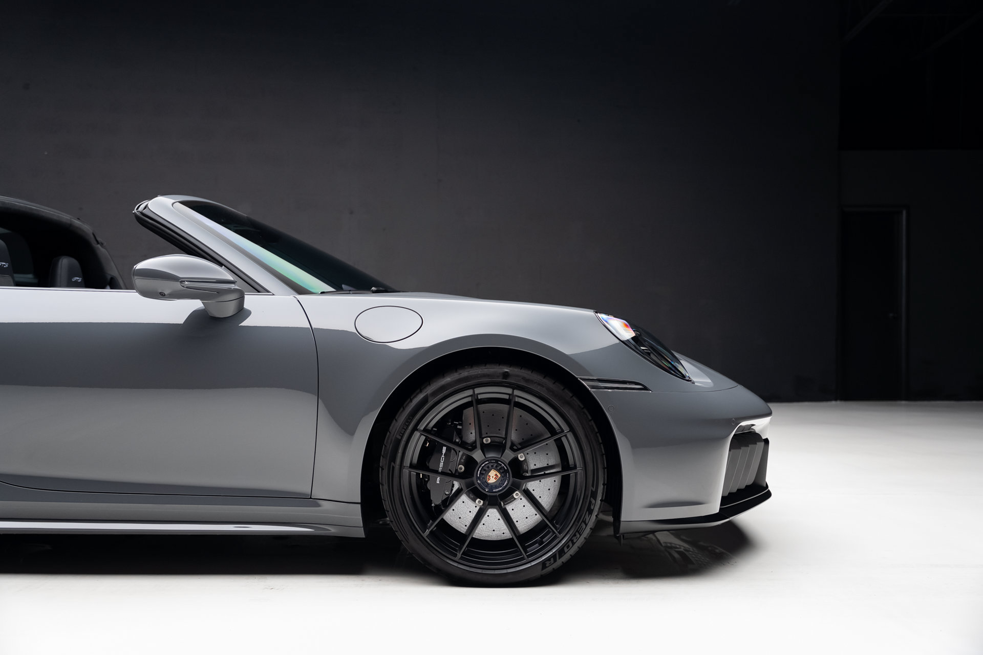 Used 2025 Porsche 911 Targa 4 GTS AWD/4WD image 41