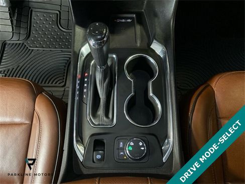 Used 2019 Chevrolet Traverse High Country image 9