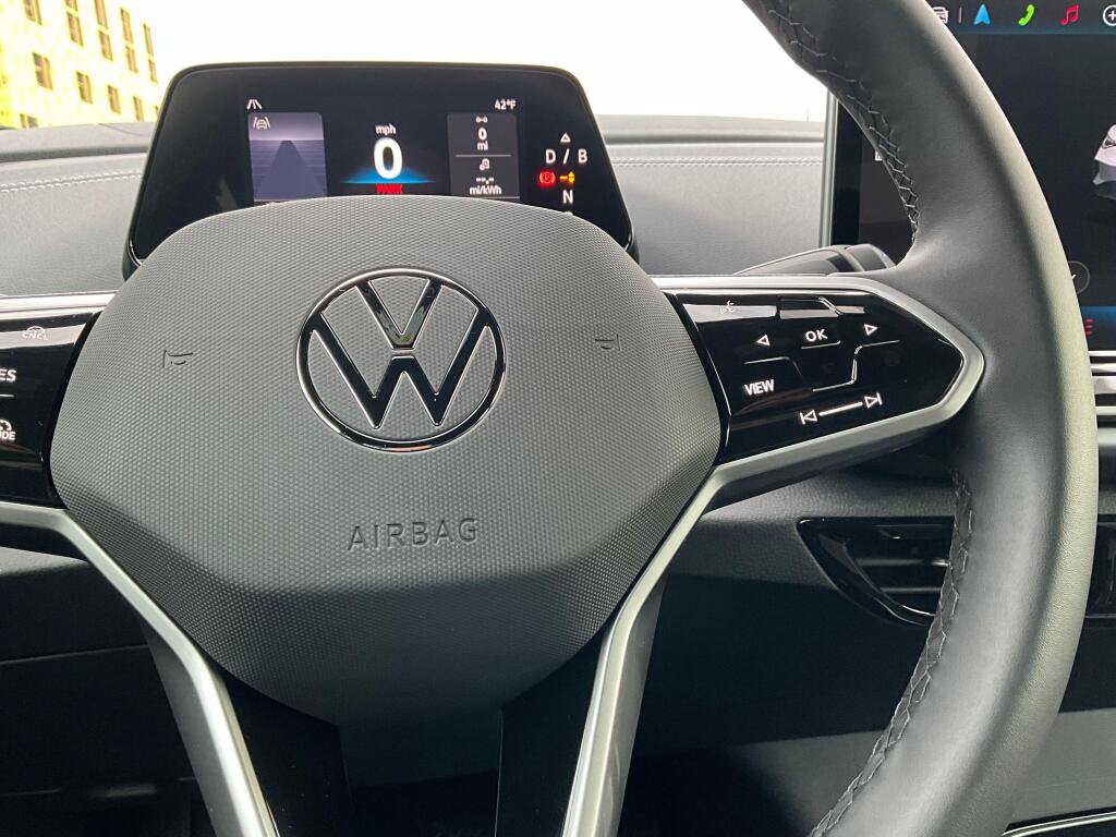 New 2026 Volkswagen ID.4 Pro AWD/4WD image 20