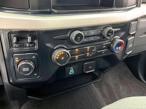 Used 2023 Ford F250 XLT w/ Camper Package image 26