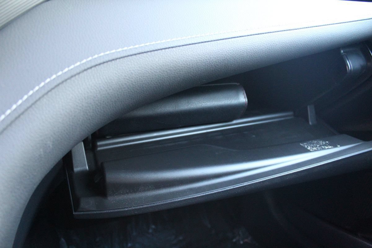 Used 2022 Toyota Camry SE w/ Carpet Mat Package (TMS) FWD image 30