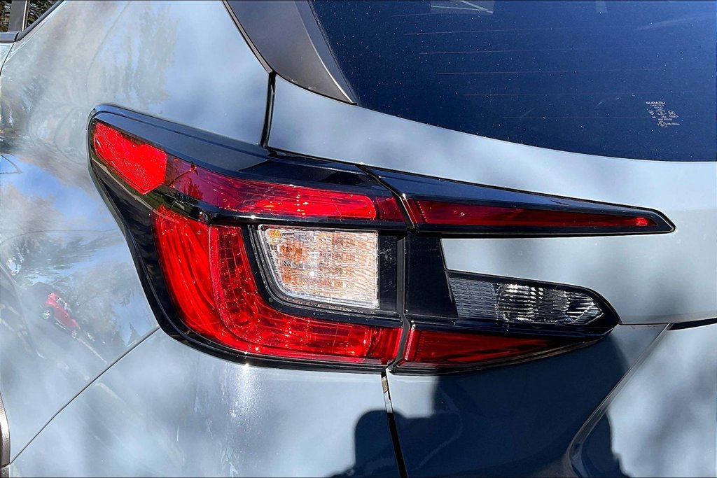 Used 2024 Subaru Crosstrek 2.0i Premium AWD/4WD image 29