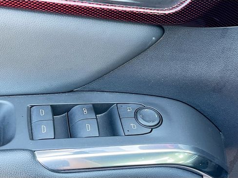 Used 2024 Chevrolet Traverse Z71 AWD/4WD image 18