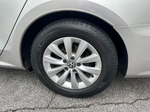 Used 2014 Volkswagen Passat 1.8T Wolfsburg Edition FWD image 10