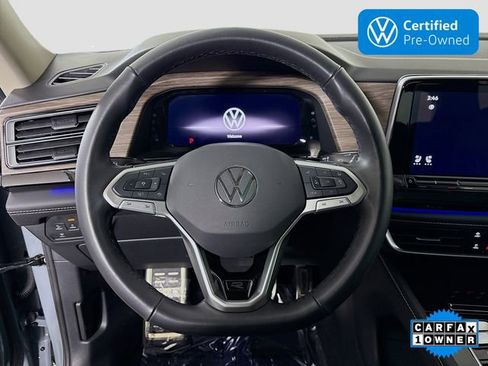 Certified 2025 Volkswagen Atlas SEL Premium R-Line image 11