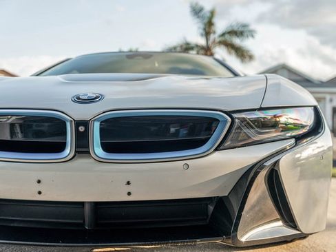 Used 2016 BMW i8 image 67