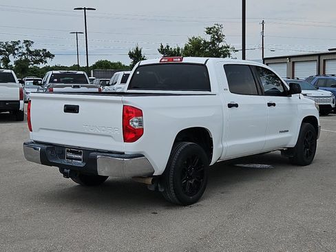 Certified 2019 Toyota Tundra SR5 RWD image 5