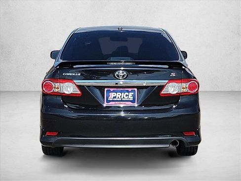 Used 2013 Toyota Corolla S w/ Premium Pkg FWD image 7