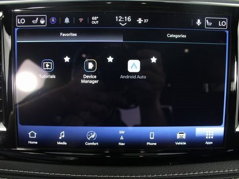 New 2026 Chrysler Pacifica Select image 4