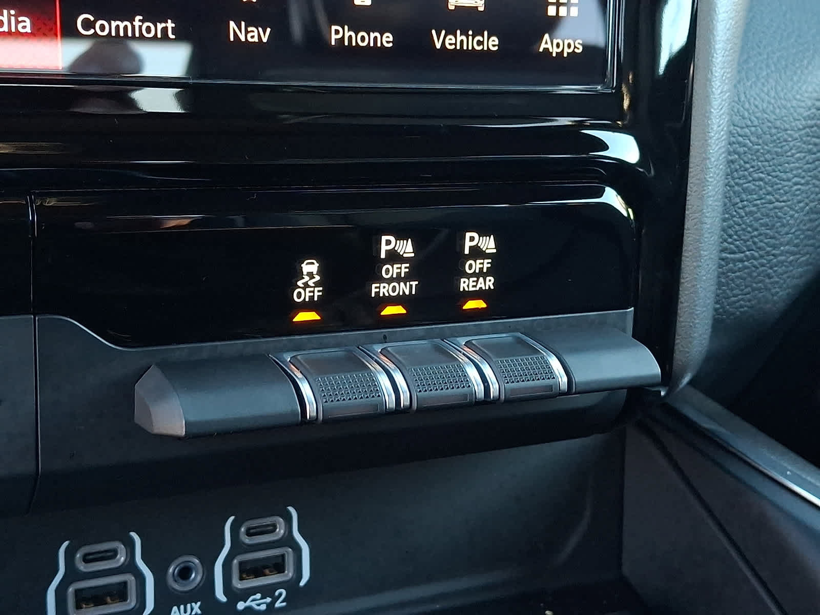 Used 2026 RAM 1500 Laramie w/ Bed Utility Group AWD/4WD image 27