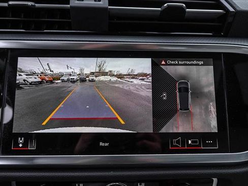 Certified 2025 Audi Q3 2.0T Premium Plus w/ Premium Plus Package image 18