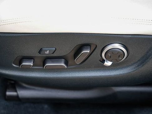 Used 2023 Genesis Electrified GV70 AWD/4WD image 26