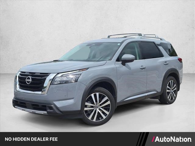 Used 2025 Nissan Pathfinder Platinum w/ Cargo Package FWD image 1