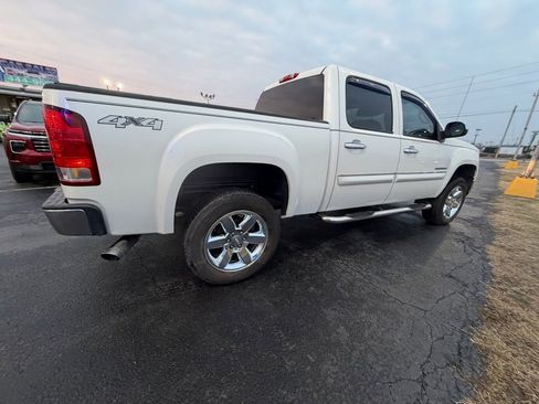Used 2012 GMC Sierra 1500 SLT w/ SLT White Diamond Edition image 3