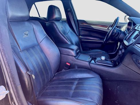 Used 2021 Chrysler 300 S RWD image 29