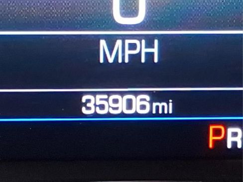 Used 2024 Chevrolet Equinox LS w/ LS Convenience Package image 30