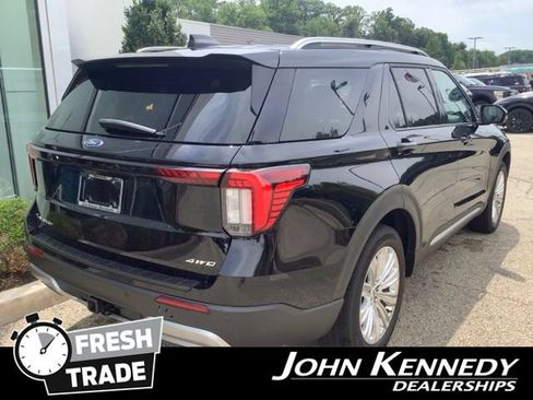 Certified 2025 Ford Explorer Platinum w/ LUX Leather Package AWD/4WD image 3