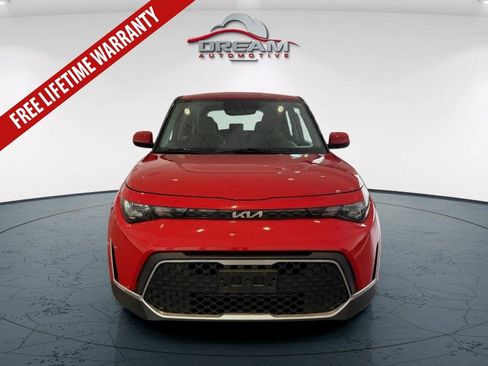 Used 2024 Kia Soul LX w/ Option Group 015 FWD image 3