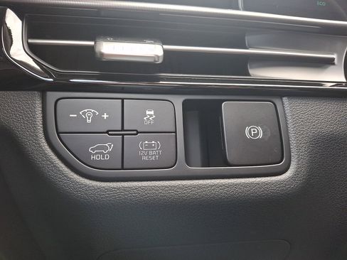 New 2026 Kia Sportage SX Prestige AWD/4WD image 18