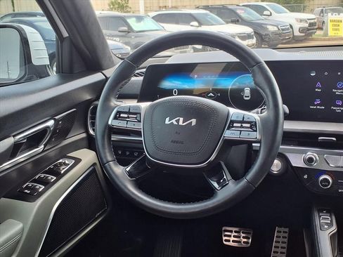 Used 2024 Kia Telluride SX Prestige X-Pro image 18