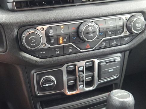 New 2026 Jeep Gladiator Sport AWD/4WD image 22