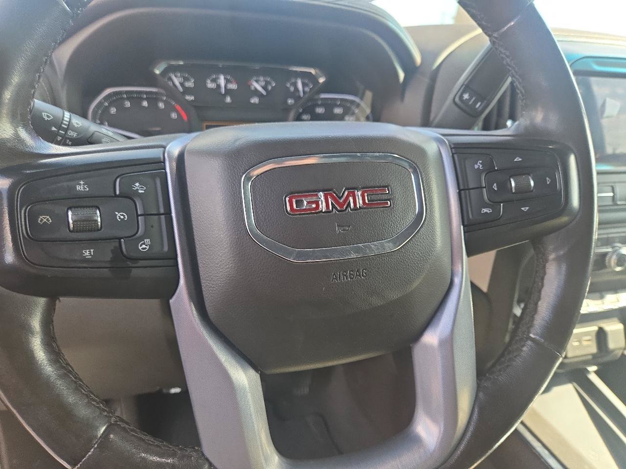 Used 2019 GMC Sierra 1500 SLT RWD image 11