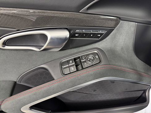 Certified 2025 Porsche 718 Cayman GT4 image 17