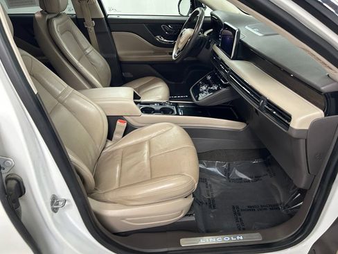 Used 2020 Lincoln Corsair Reserve AWD/4WD image 13