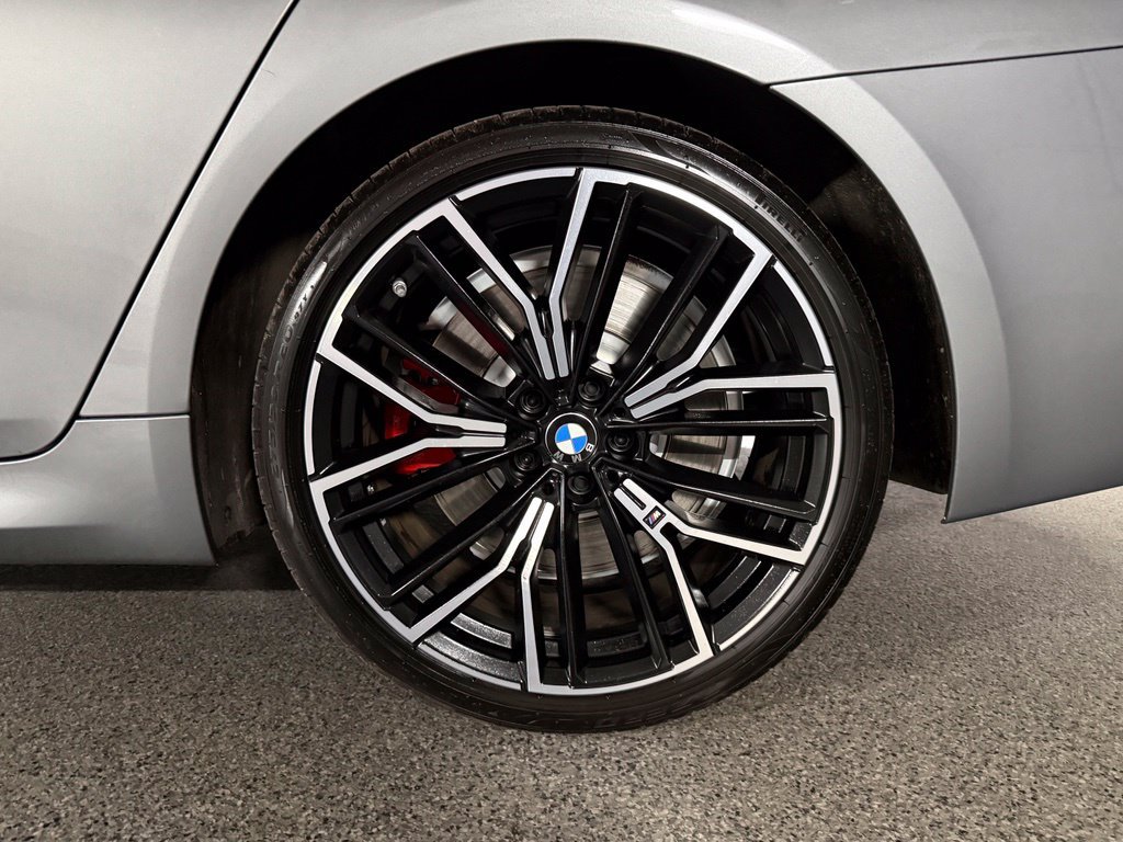 Used 2023 BMW M550i xDrive w/ Executive Package AWD/4WD image 13