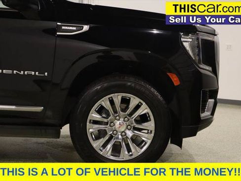 Used 2023 GMC Yukon Denali AWD/4WD image 13