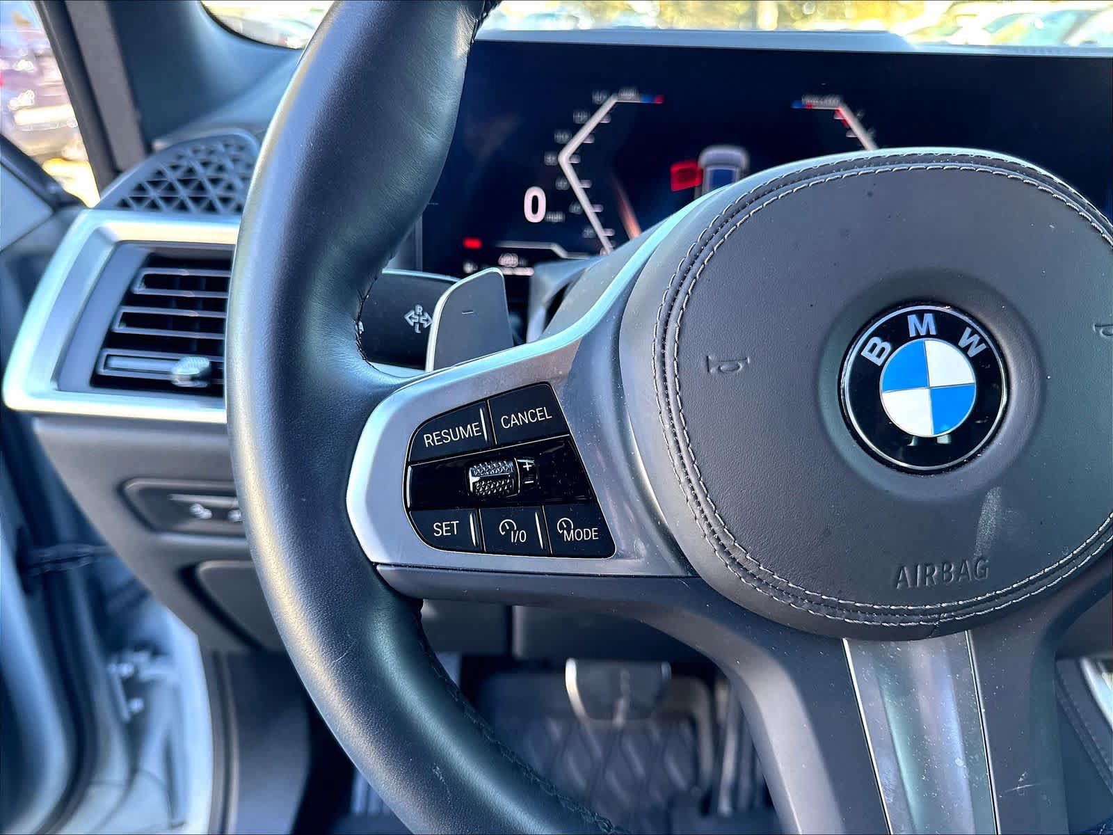 Used 2026 BMW X5 sDrive40i w/ Executive Package RWD image 13