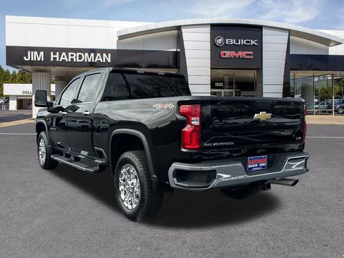 Certified 2024 Chevrolet Silverado 2500 LTZ w/ LTZ Convenience Package image 5