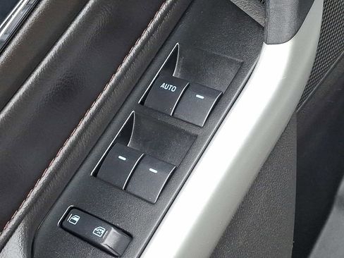 Used 2013 Ford Edge SEL image 24