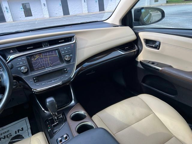 Used 2013 Toyota Avalon Limited FWD image 25